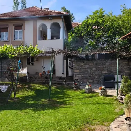 Kruna بيت للعطل بايرت