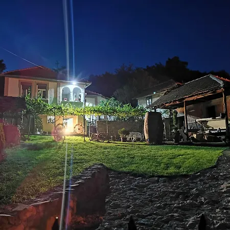 Kruna بيت للعطل