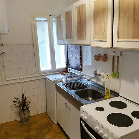 بيت للعطل Kruna بايرت