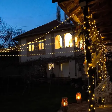 بيت للعطل Kruna بايرت